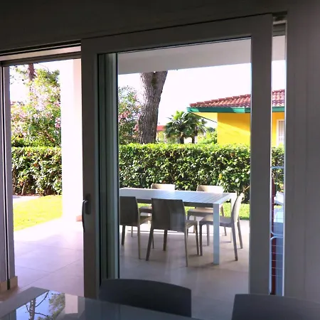 Stunning With Private Fenced Garden And Bbq Willa *