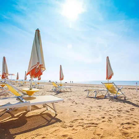 Stunning With Private Fenced Garden And Bbq * Bibione